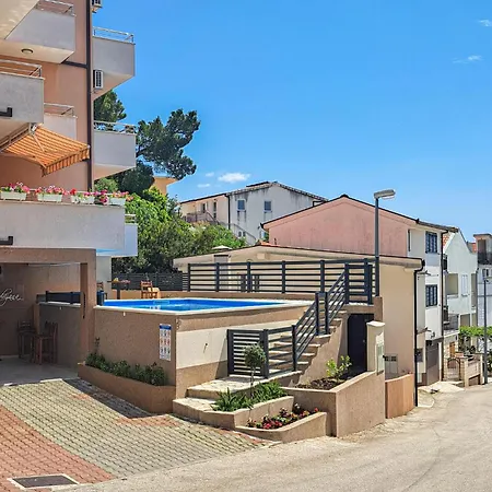 Apartament Awesome Apartment In Baska Voda Baška Voda
