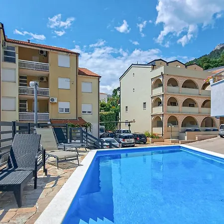 Awesome Apartment In Baska Voda Baška Voda